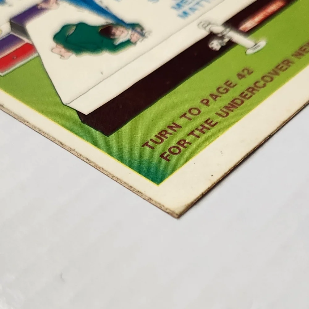 🛌 Vintage 1973 Topps WACKY PACKAGES “Bed Book” Sticker Card trading baseball💦